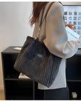 Retro Large Capacity Shoulder Bag Casual Simple Portable Shopper Tote Bag Corduroy Solid Commuter Zipper Women's Handbag