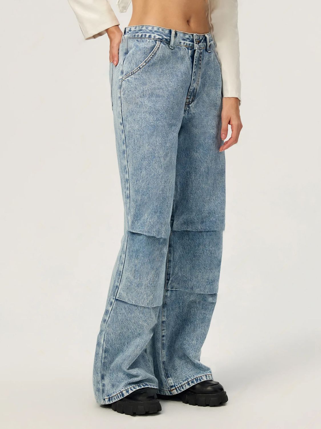 Wide Leg Jeans with Pockets - Little Miss Vanilla