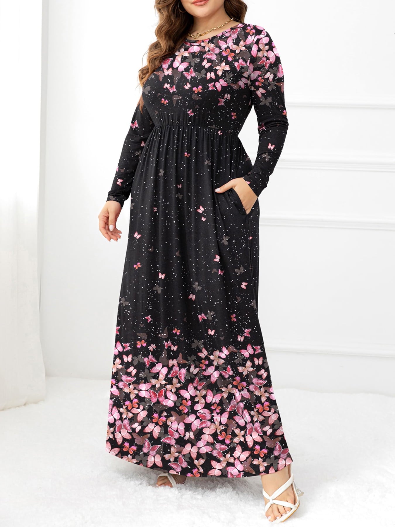 Plus Size Round Neck Maxi Dress with Pockets - Little Miss Vanilla