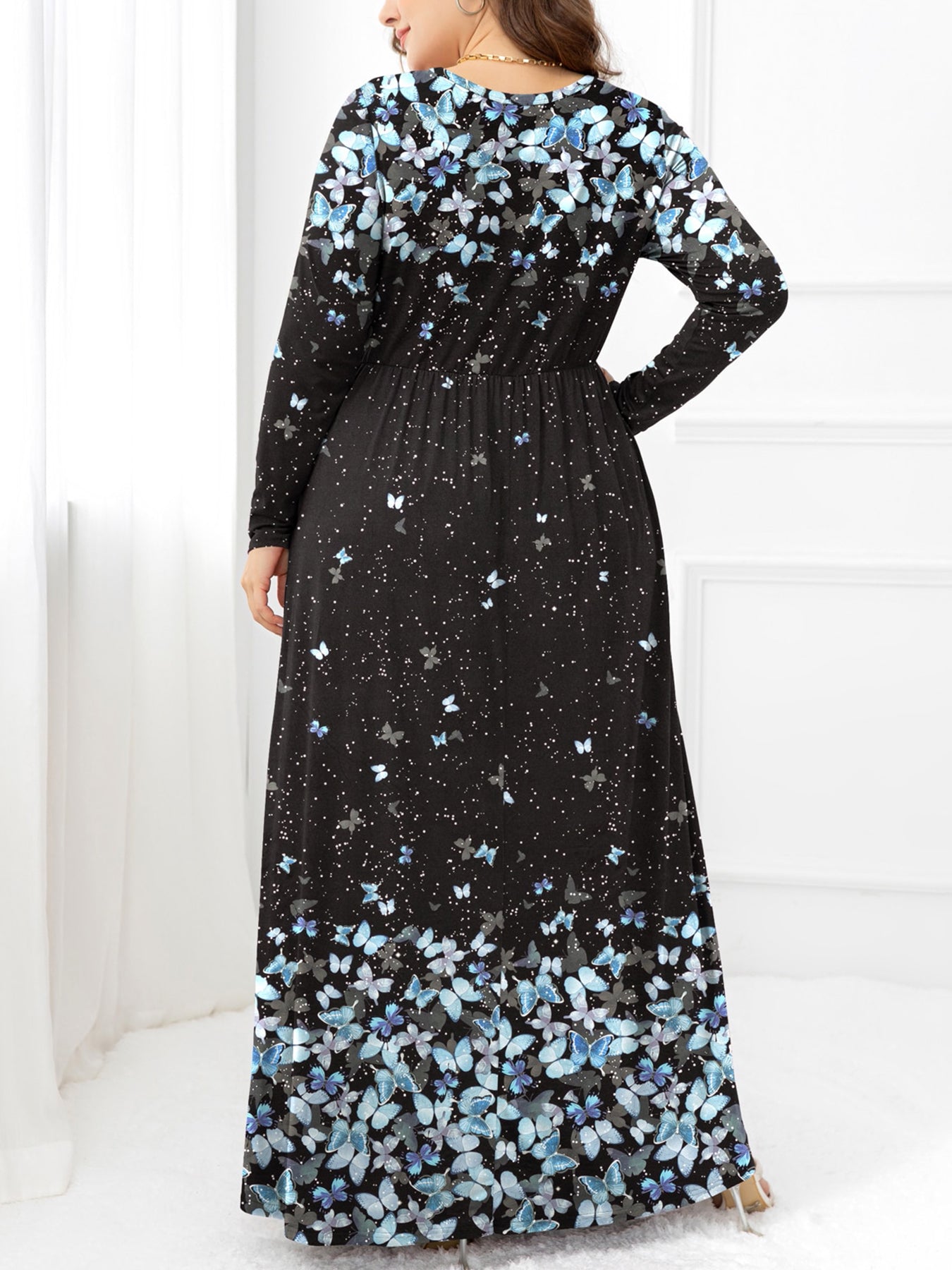 Plus Size Round Neck Maxi Dress with Pockets - Little Miss Vanilla