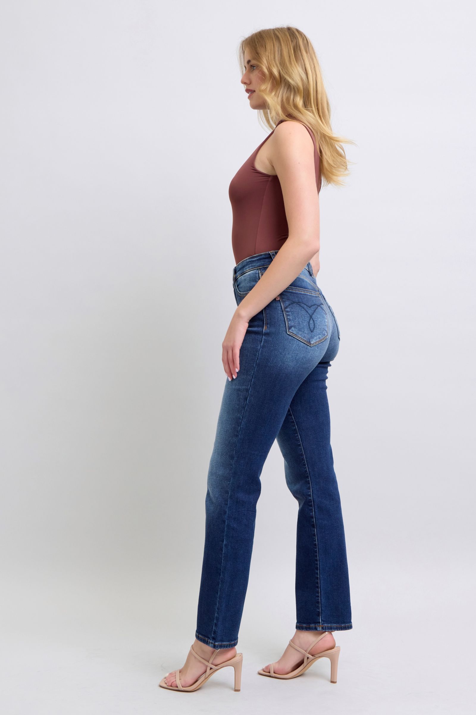 Judy Blue Full Size Washed Straight Leg Jeans with Pockets - Little Miss Vanilla