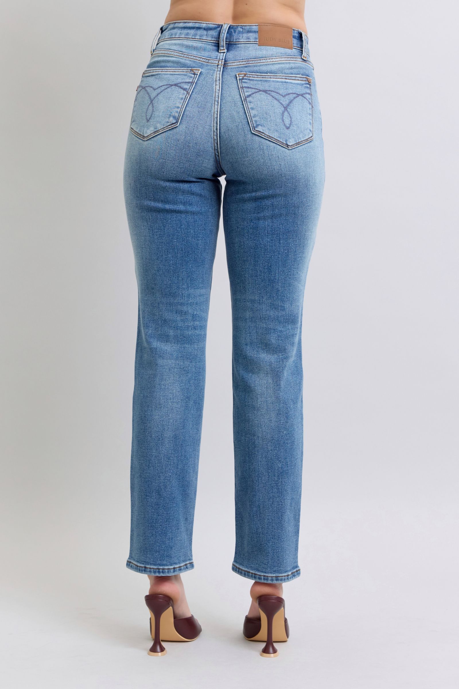 Judy Blue Full Size Run Vintage Wash Thermal Straight Jeans - Little Miss Vanilla