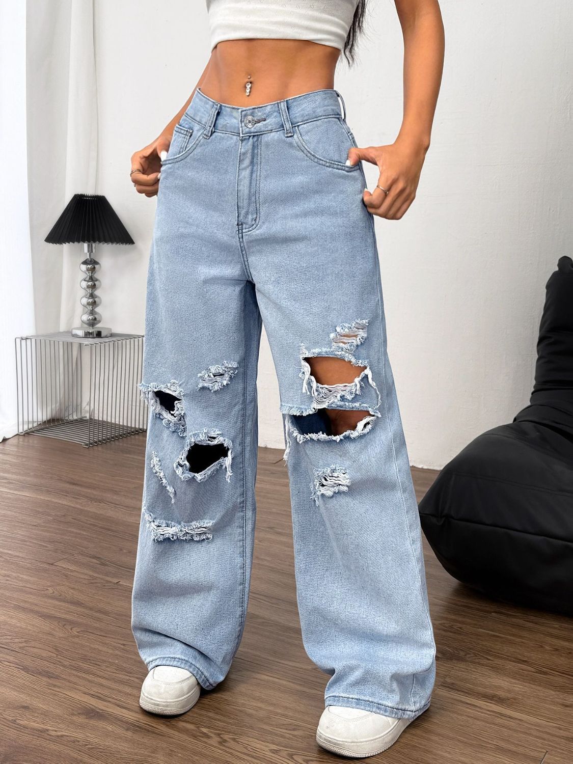 Distressed Wide Leg Jeans with Pockets - Little Miss Vanilla