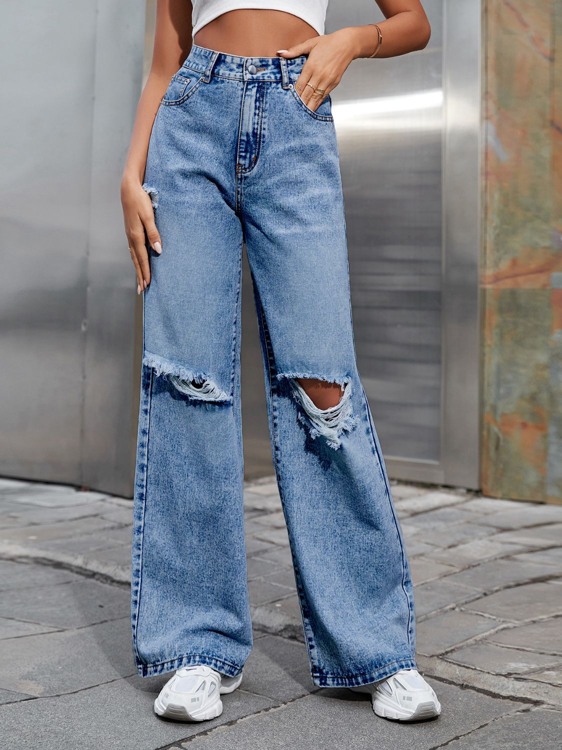 Distressed Wide Leg Jeans with Pockets - Little Miss Vanilla