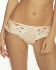 Vertrauter Amber Moon Brief