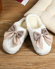 White Contrast Bowknot Applique Plush Winter Slippers (Bow Colors May Differ by Batch)