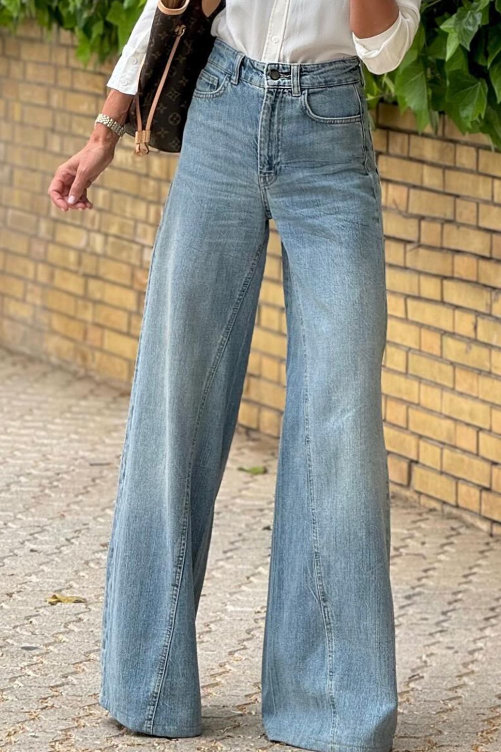 Wide Leg Jeans with Pockets - Little Miss Vanilla